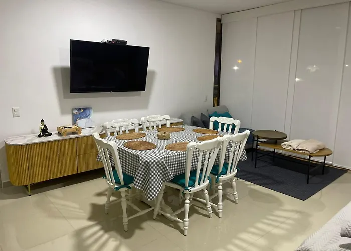 Condominio En Santa Marta Con Salida Al Mar